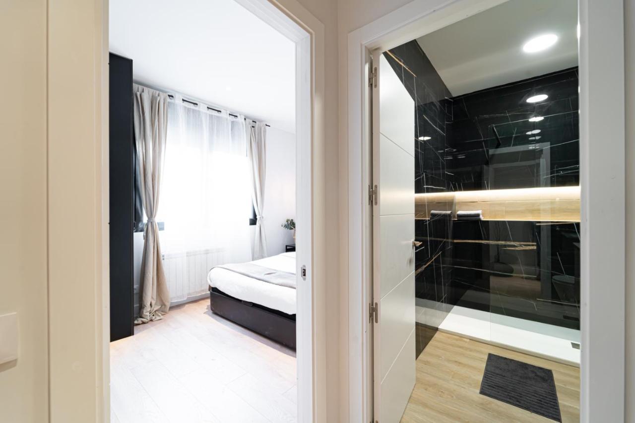 Edsam Madrid Apartments Black Luaran gambar