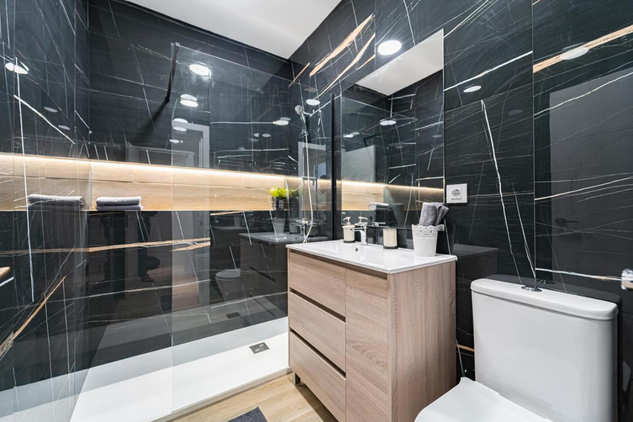 Edsam Madrid Apartments Black Luaran gambar