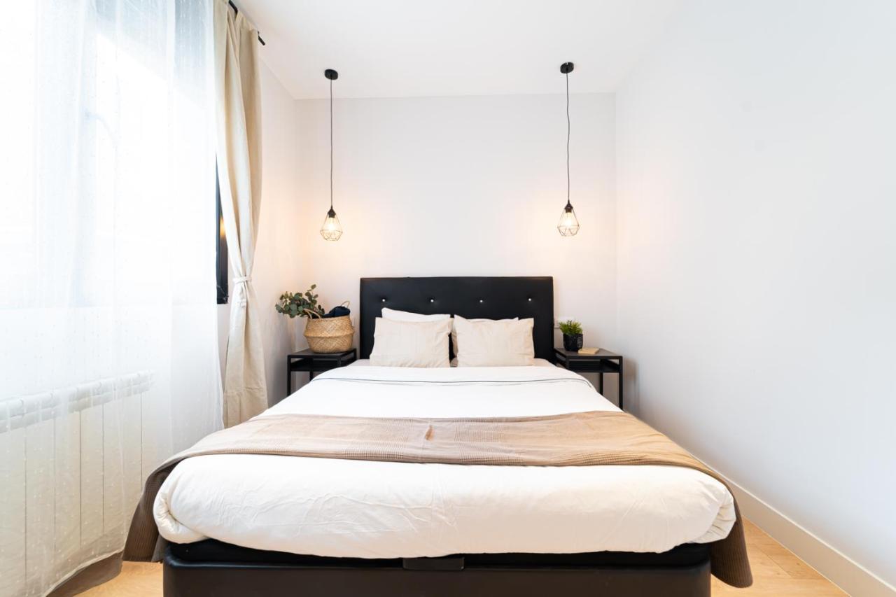 Edsam Madrid Apartments Black Luaran gambar