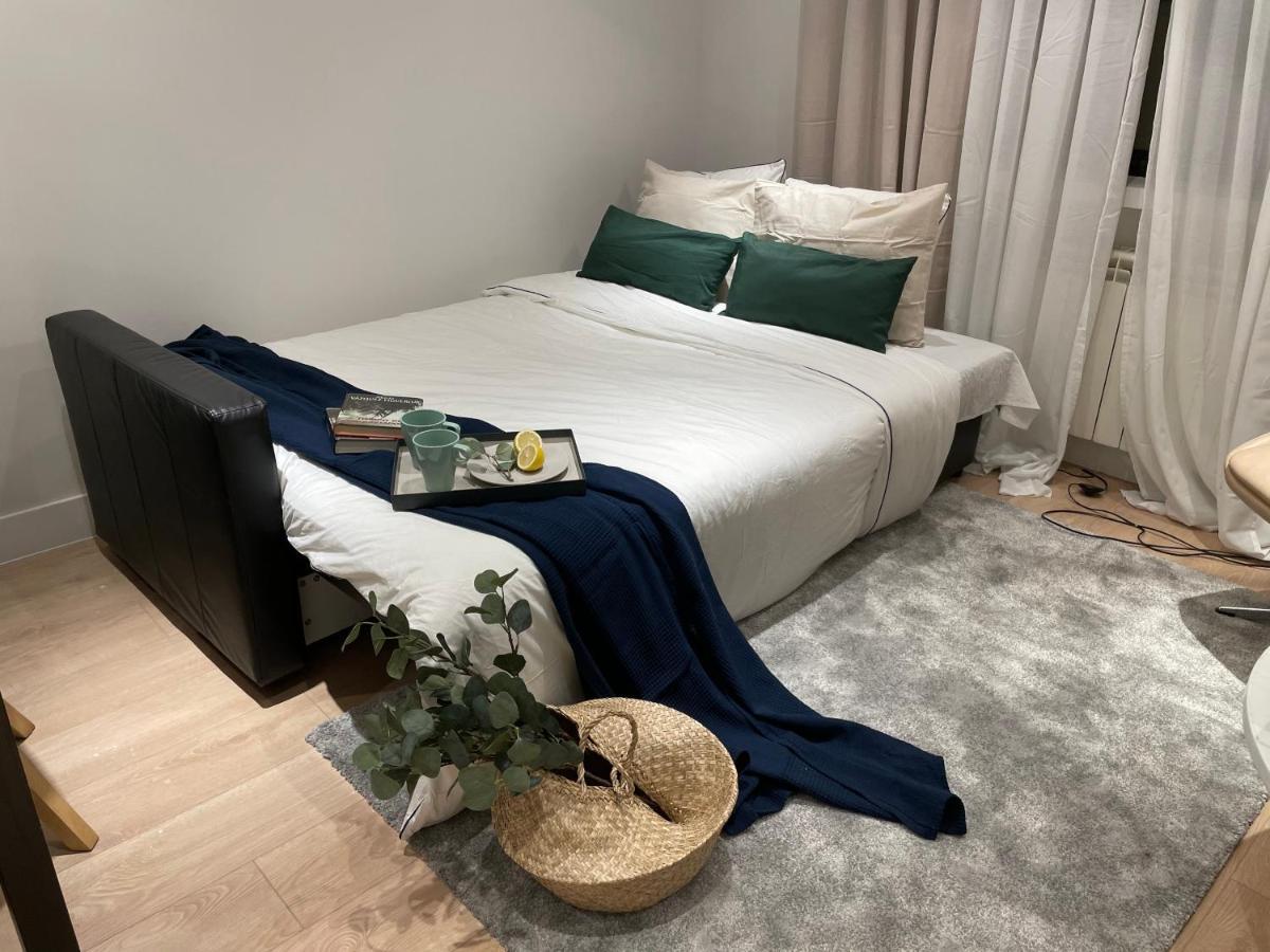 Edsam Madrid Apartments Black Luaran gambar